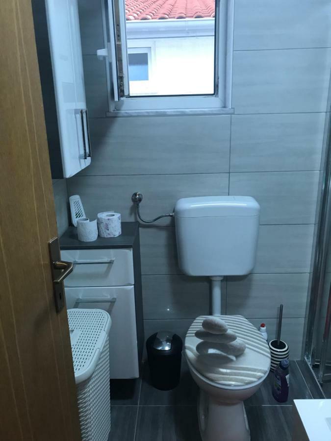 Apartman Petra 2 Vir Exterior foto